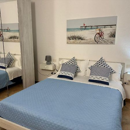 Insardinia House Trilocale A 200Mt Dalla Spiaggia Ольбия Экстерьер фото